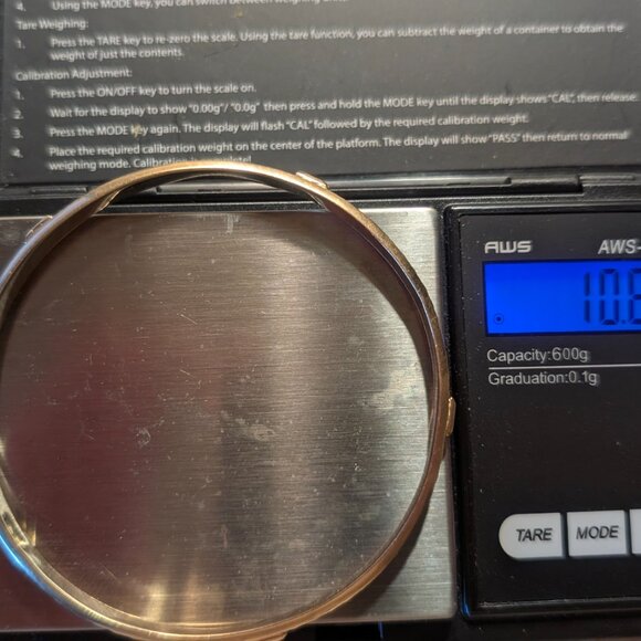 Vintage ITALIAN 18K Yellow Gold Bangle Bracelet, 10.7 grams - Picture 12 of 16